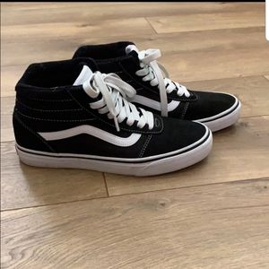 VANS HIGH TOPS
